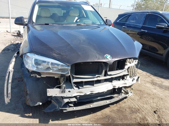 BMW X5 2014 5UXKR2C5XE0C00586 Image 6