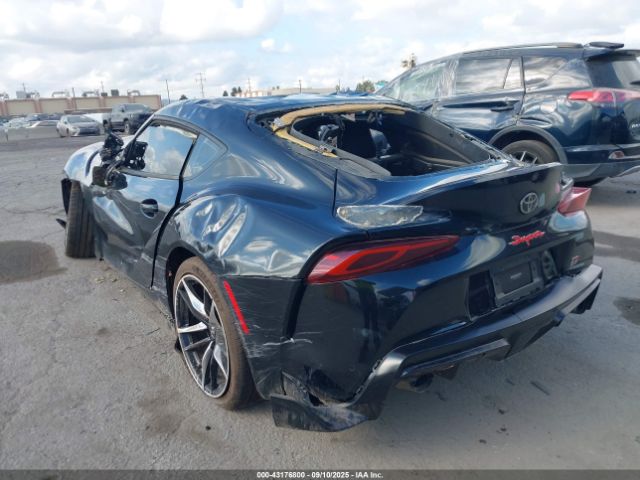 2021 TOYOTA GR SUPRA WZ1DB0C05MW041865 Photo 2