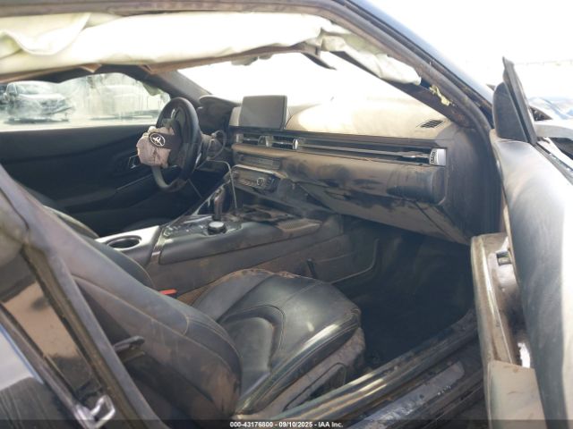 2021 TOYOTA GR SUPRA WZ1DB0C05MW041865 Photo 4