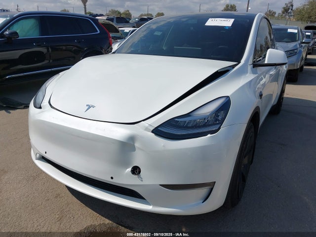2021 TESLA MODEL Y 5YJYGDEE1MF299130 Photo 5