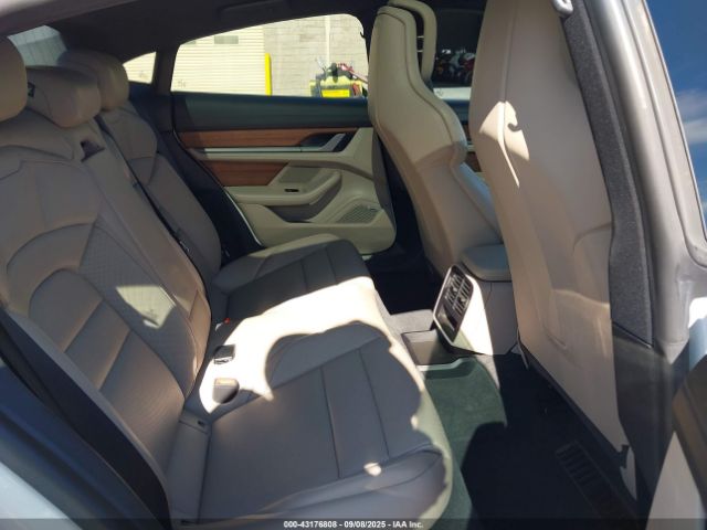 2020 PORSCHE TAYCAN WP0AB2Y14LSA50144 Photo 7