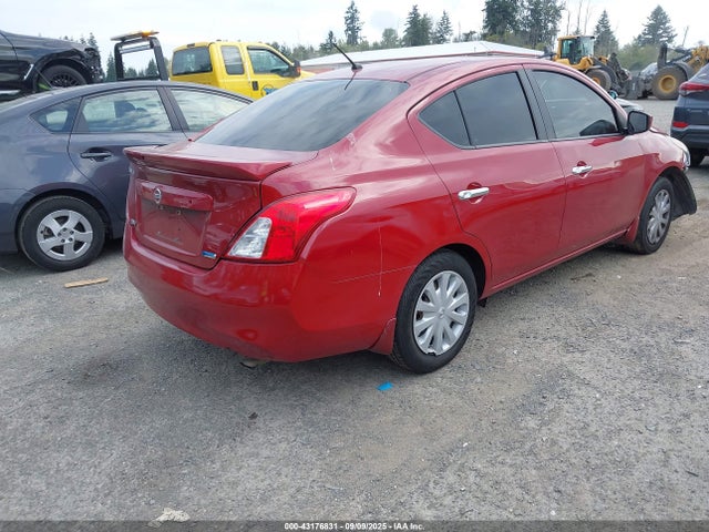 3N1CN7AP9FL810633 Nissan 2015