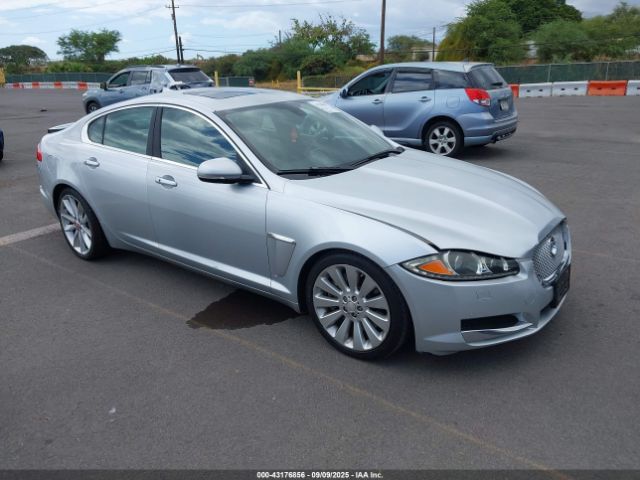 2015 JAGUAR XF SAJWA0F74F8U65601