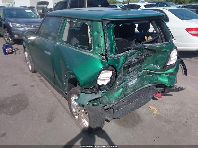 2024 MINI SE HARDTOP WMW13DJ01R2V03259 Photo 5