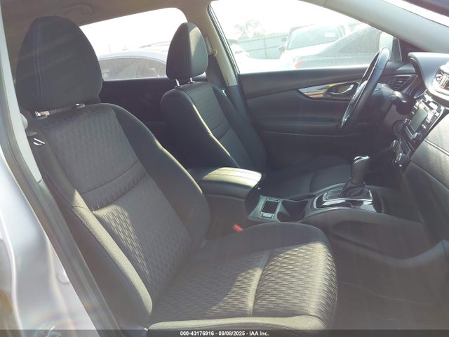 JN8AT2MT5HW142059 Nissan Rogue
