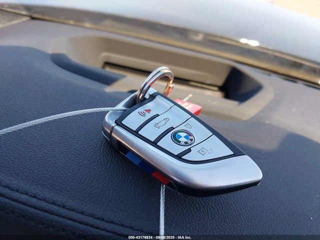 WBAJS1C09LCD55929 BMW 540I