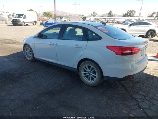1FADP3F24FL250085 Ford 2015