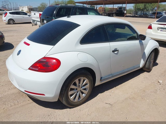 Volkswagen 2014 2014 3VWF17AT3EM643355 Image 4