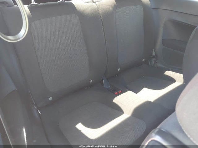Volkswagen 2014 2014 3VWF17AT3EM643355 Image 8