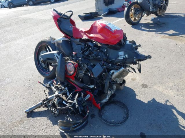 2016 DUCATI SUPERBIKE ZDM14B1W8GB002752