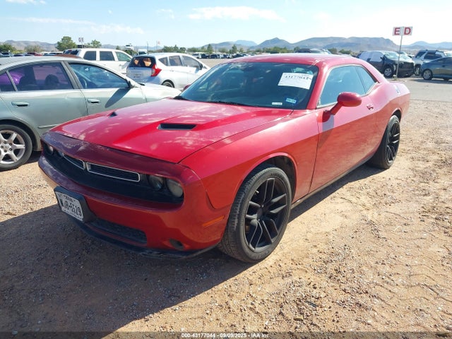 2C3CDZAG0FH722823 Dodge Challenger
