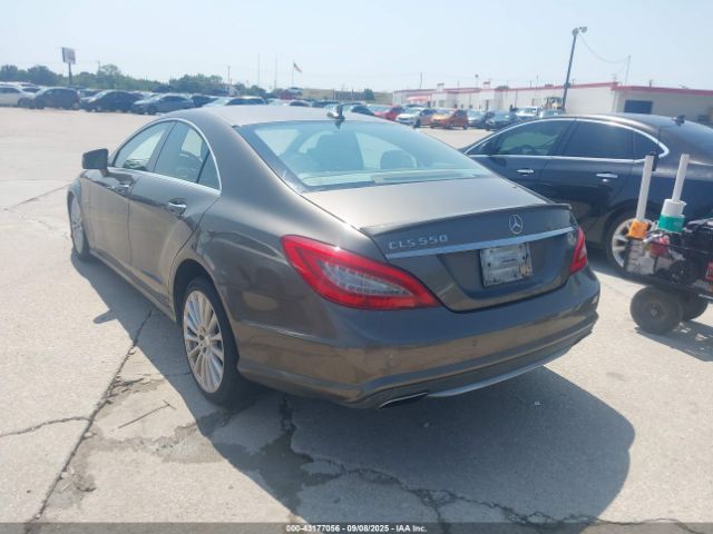 2012 MERCEDES-BENZ CLS 550 WDDLJ7DB2CA030460 Photo 2