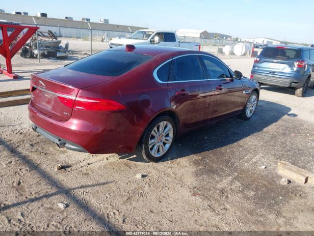 2017 JAGUAR XF SAJBD4BVXHCY28971 Photo 3