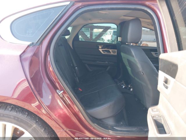 2017 JAGUAR XF SAJBD4BVXHCY28971 Photo 7