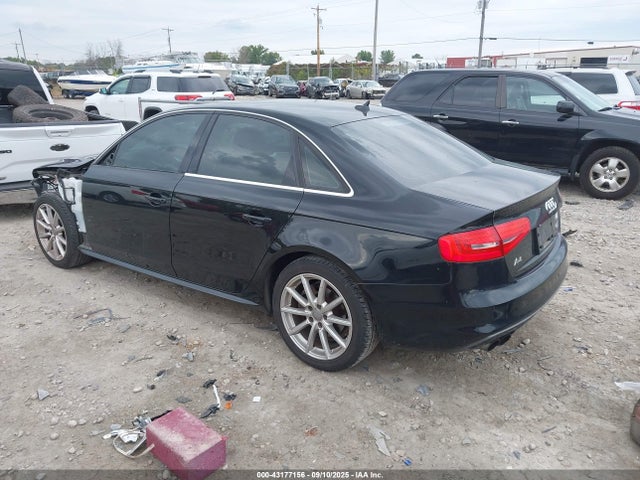 2015 AUDI A4 WAUFFAFL8FN028069 Photo 2