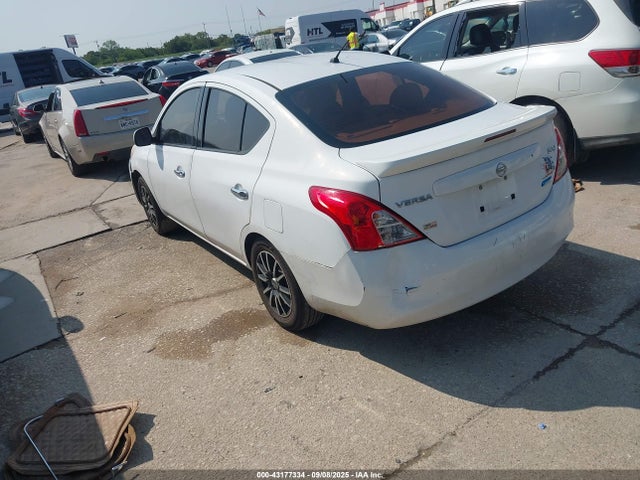 3N1CN7AP0EL831692 Nissan Versa