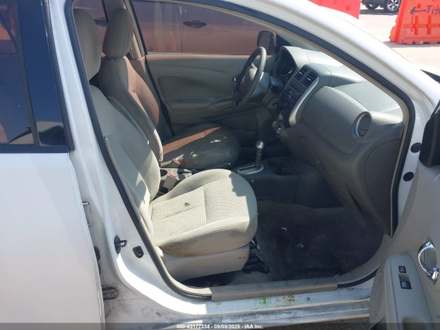 3N1CN7AP0EL831692 Nissan Versa