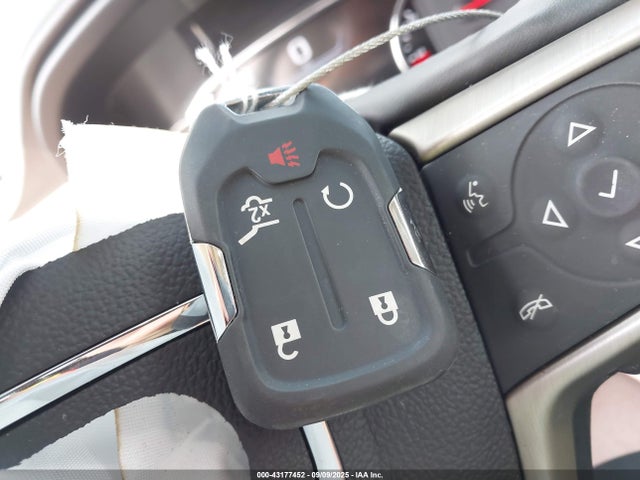 GMC lgx 2023 1GKKNPLS3PZ229203 Image 11