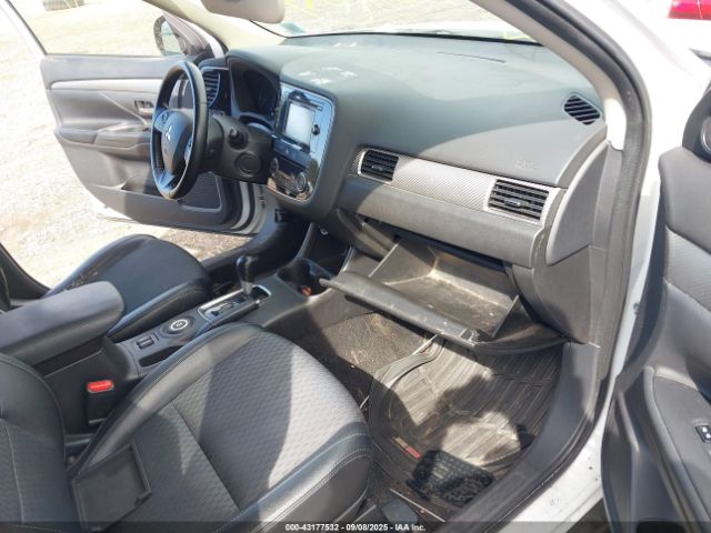 2015 MITSUBISHI OUTLANDER JA4AZ3A30FZ000194 Photo 4