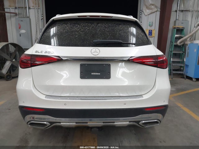 W1NKM4GB8PF052729 Mercedes-Benz m254