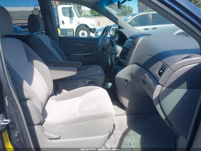 2007 Toyota Sienna Le მანქანა იყიდება აუქციონზე, vin: 5TDZK23C17S073470, აუქციონის ნომერი: 43177701