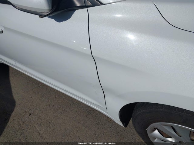 Hyundai Elantra 2017 5NPD74LF5HH184161 Image 12