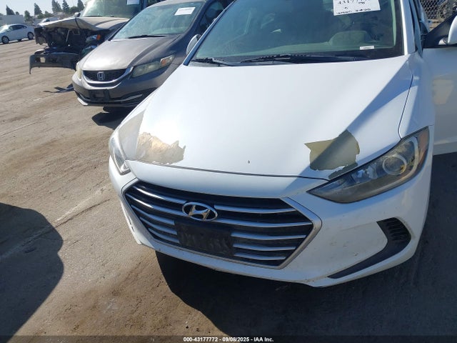 Hyundai Elantra 2017 5NPD74LF5HH184161 Image 6