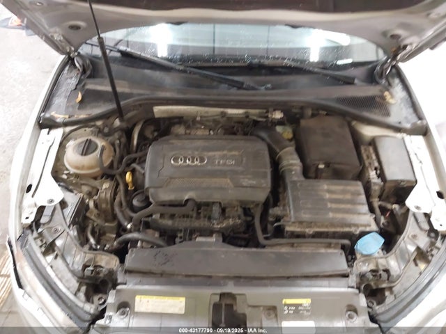 2015 AUDI A3 WAUBFGFF7F1011251 Photo 9