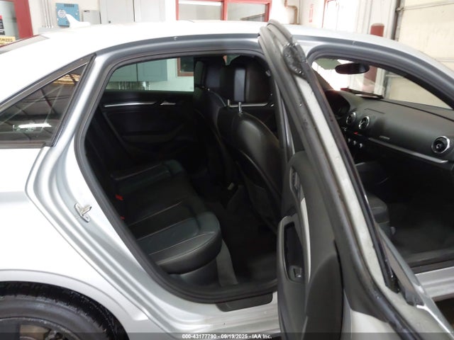 2015 AUDI A3 WAUBFGFF7F1011251 Photo 7