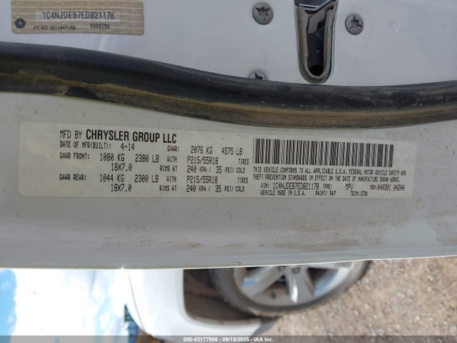 1C4NJDEB7ED821178 Jeep Compass