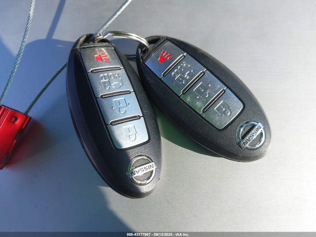 1N4AZ0CP5FC300374 Nissan Leaf