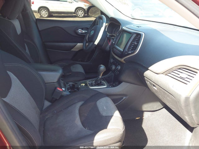 Jeep Cherokee 2018 1C4PJLCB6JD615379 Image 5