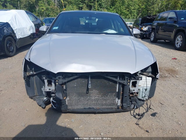 WAUE8GFFXG1026383 Audi A3