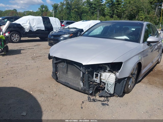 WAUE8GFFXG1026383 Audi A3