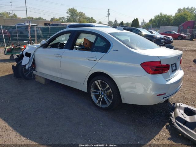 2018 BMW 330E WBA8E1C55JA171594 Photo 2