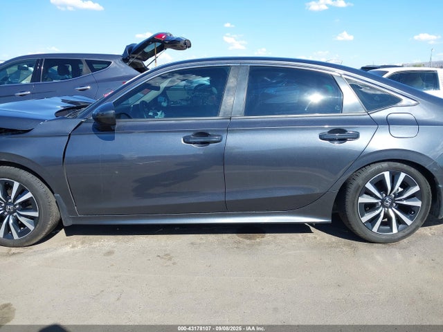 2HGFE1F74NH318178 Honda l15by