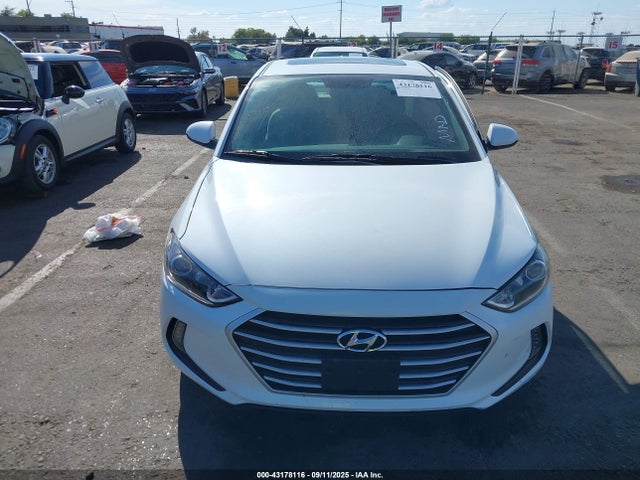 5NPD84LF9HH182166 Hyundai 2017