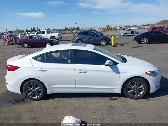 5NPD84LF9HH182166 Hyundai 2017