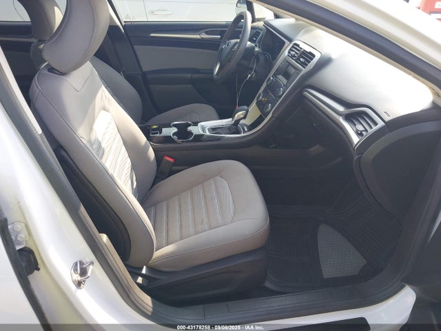 3FA6P0G75GR213731 Ford Fusion