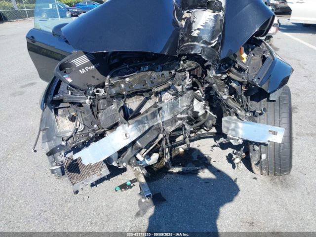 2017 BMW M4 WBS3R9C50HK709258 Photo 5