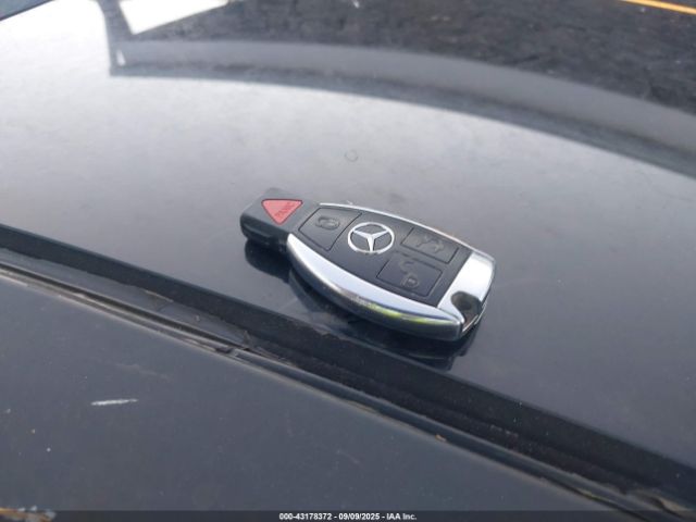 2013 MERCEDES-BENZ C 350 WDDGJ5HB8DG041946 Photo 10