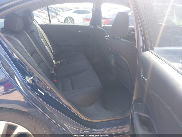 1HGCR2F54EA215871 Honda k24w1