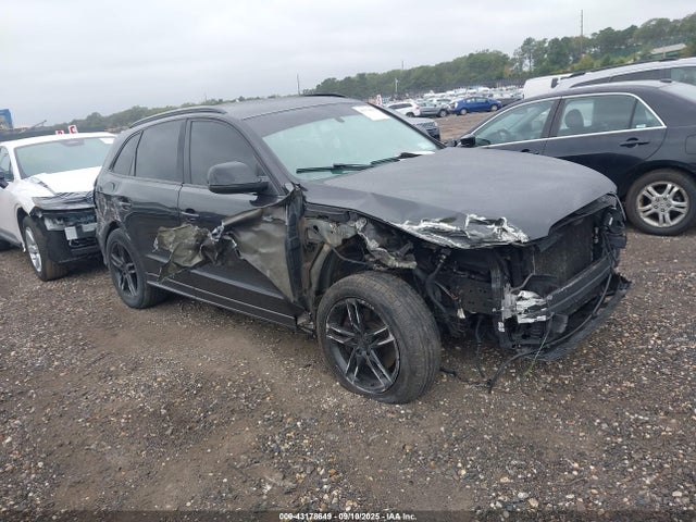 2014 AUDI Q5 WA1DGAFP7EA010933 Photo 0