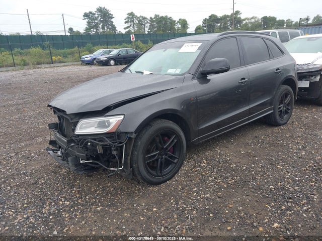 2014 AUDI Q5 WA1DGAFP7EA010933 Photo 1