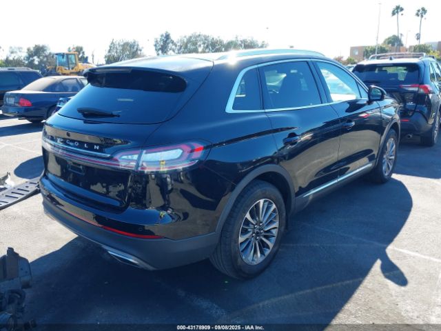 2023 LINCOLN NAUTILUS 2LMPJ6J98PBL17996 Photo 3