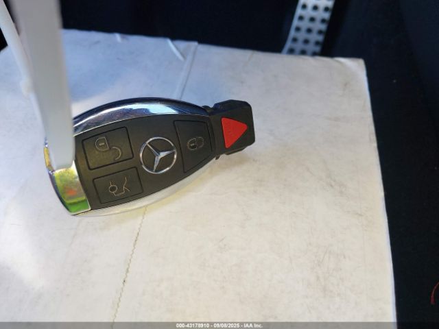 2018 MERCEDES-BENZ AMG C 63 55SWF8HB1JU236235 Photo 10