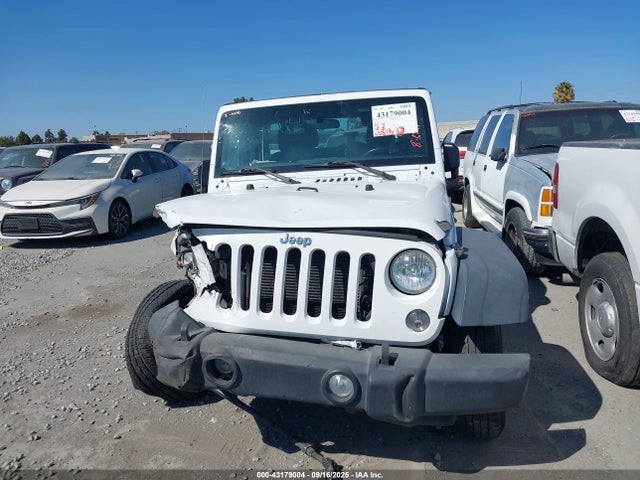 1C4BJWDG5GL140442 Jeep 2016