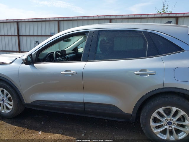 1FMCU0BZXMUA69074 Ford hev/phev