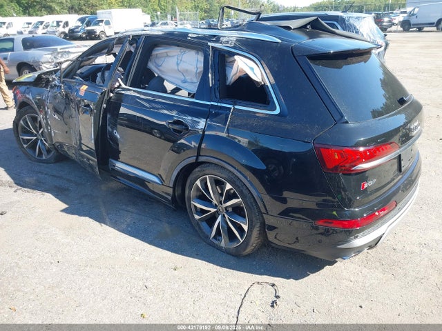 2022 AUDI SQ7 WA1AWBF78ND004715 Photo 2