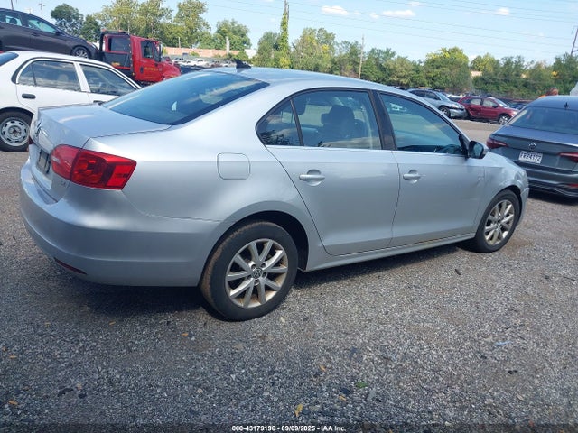 3VWD07AJ8EM236432 Volkswagen Jetta